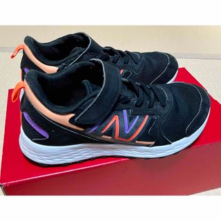 ニューバランス(New Balance)のニューバランス Fresh Foam 650 v1 ブラック 22 スニーカー(スニーカー)