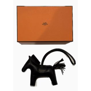 Hermes - HERMES エルメス ロデオ チャーム MM 黒 新品