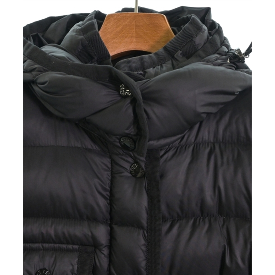 MONCLER(モンクレール)のMONCLER モンクレール ダウンコート 0(XS位) 黒 【古着】【中古】 レディースのジャケット/アウター(ダウンコート)の商品写真