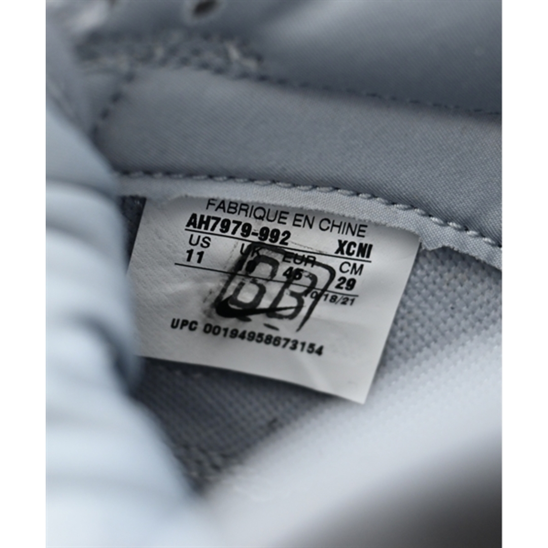 NIKE(ナイキ)のNIKE ナイキ スニーカー 29cm グレー 【古着】【中古】 メンズの靴/シューズ(スニーカー)の商品写真