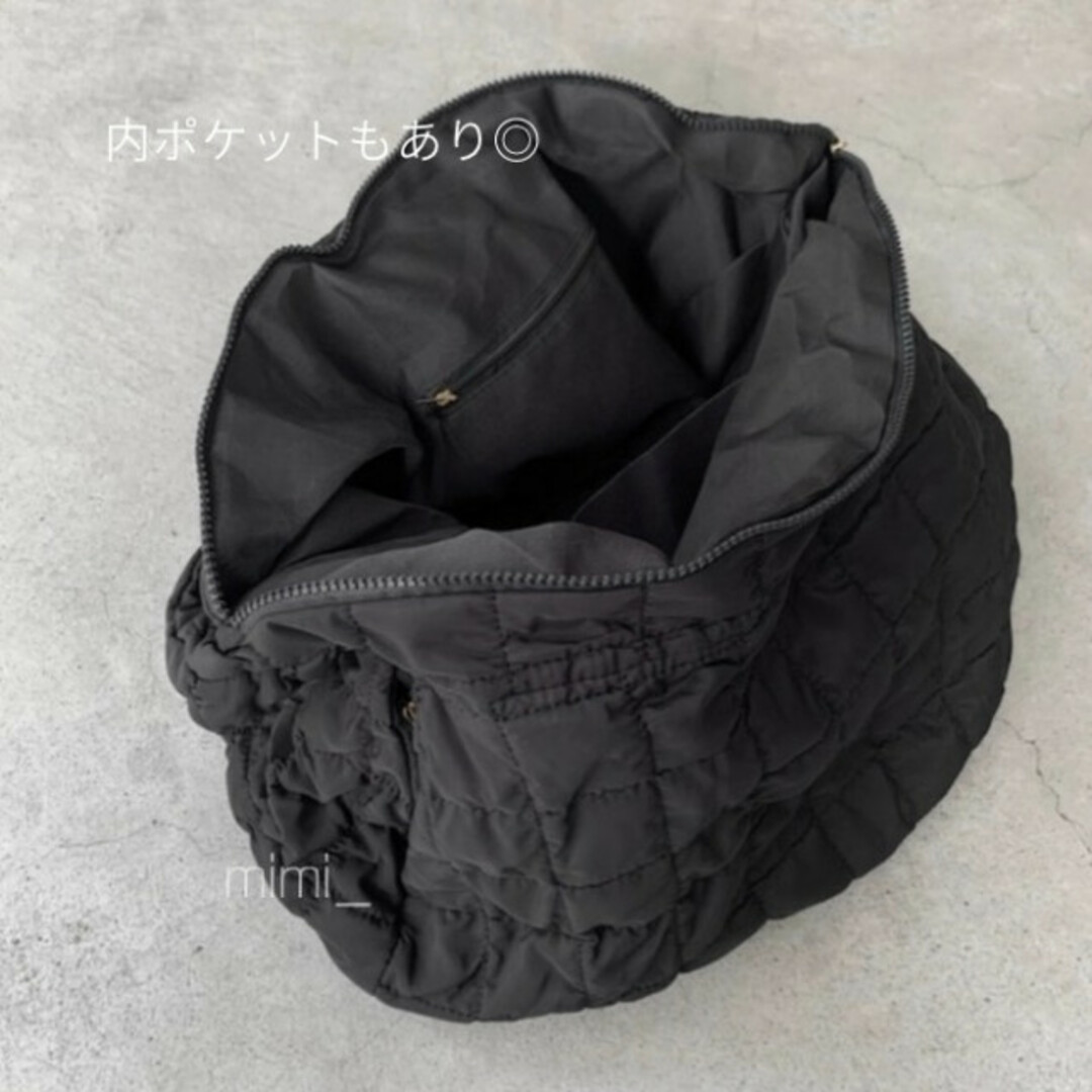 キルトシャーリング ショルダーバッグ 黒 ブラック レディース メンズ 斜めがけ レディースのバッグ(ショルダーバッグ)の商品写真