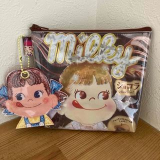 リメイク  ポーチ　ミルキー　ペコちゃん　マチあり　ハンドメイド(ポーチ)