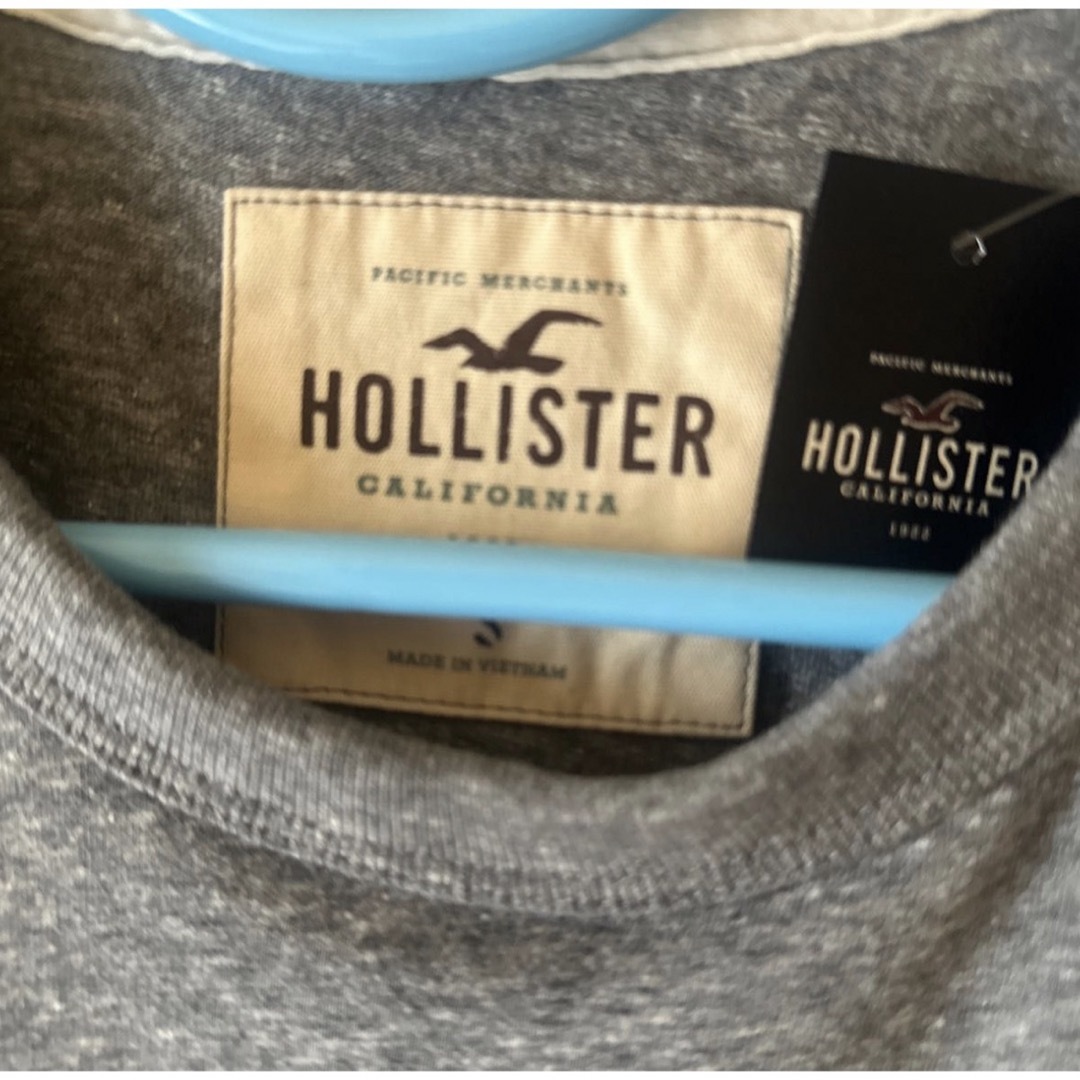 Hollister(ホリスター)の『SALE』HOLLISTER アップリケロゴTシャツ【S】 メンズのトップス(Tシャツ/カットソー(半袖/袖なし))の商品写真