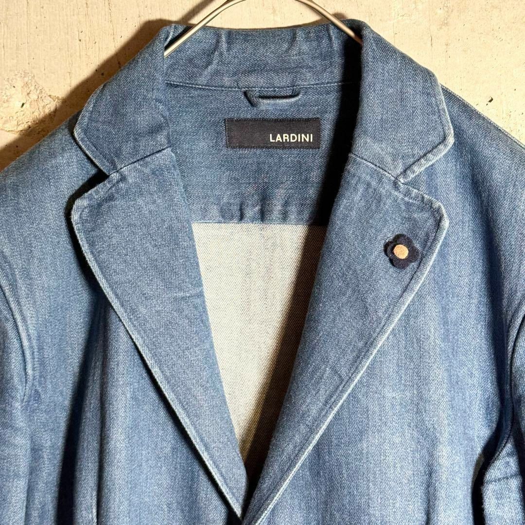 LARDINI(ラルディーニ)のLARDINI デニムジャケット テーラード ブートニエール ブルー 青 S メンズのジャケット/アウター(テーラードジャケット)の商品写真