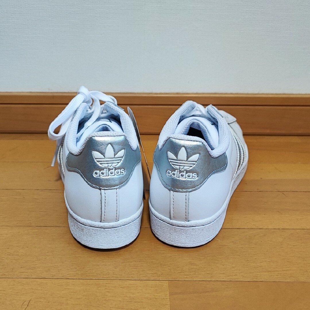 adidas(アディダス)のアディダス　adidas　スニーカー スーパースター　Superstar メンズの靴/シューズ(スニーカー)の商品写真