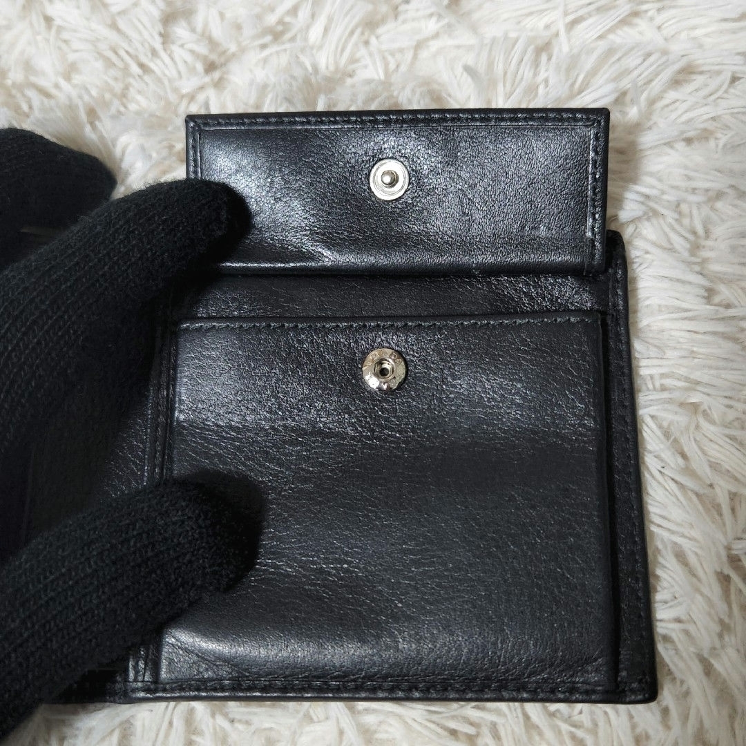 美品 PRADA プラダ レザー 三角プレートロゴ 二つ折り 財布 ブラック 美品 PRADA プラダ レザー 三角プレートロゴ 二つ折り 財布 ブラック
