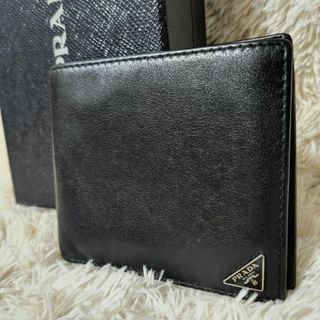 美品 PRADA プラダ レザー 三角プレートロゴ  二つ折り 財布 ブラック