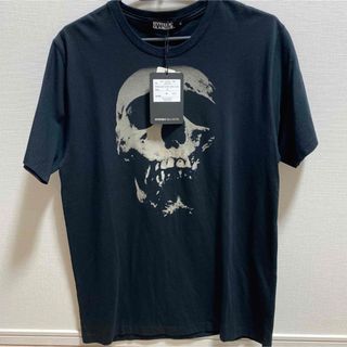 ヒステリックグラマー(HYSTERIC GLAMOUR)の新品未使用　Tシャツ ヒステリックグラマー  スカルベリー　Mサイズ(Tシャツ/カットソー(半袖/袖なし))