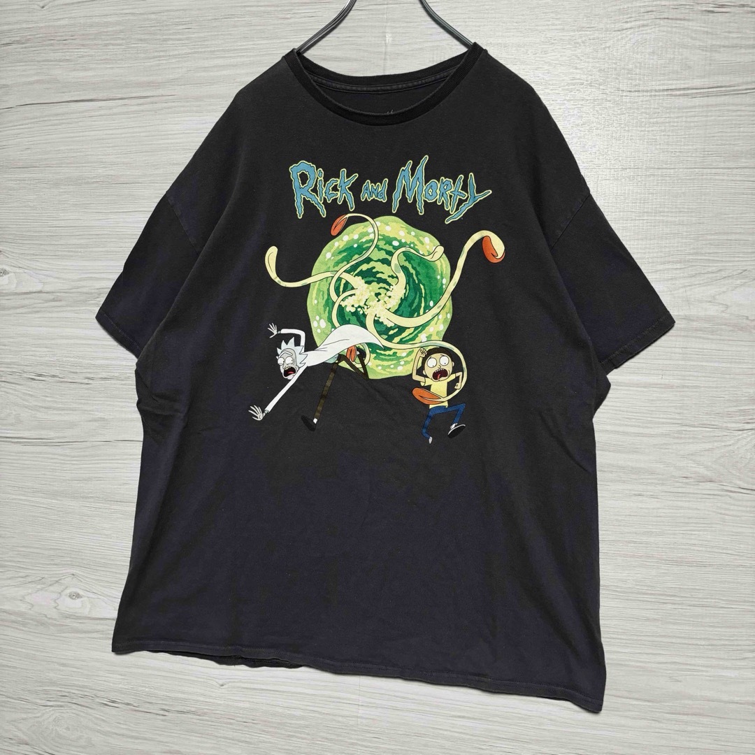 TV&MOVIE(ティービーアンドムービー)の【入手困難】RICK AND MORTY Tシャツ　2XLサイズ　海外輸入 メンズのトップス(Tシャツ/カットソー(半袖/袖なし))の商品写真