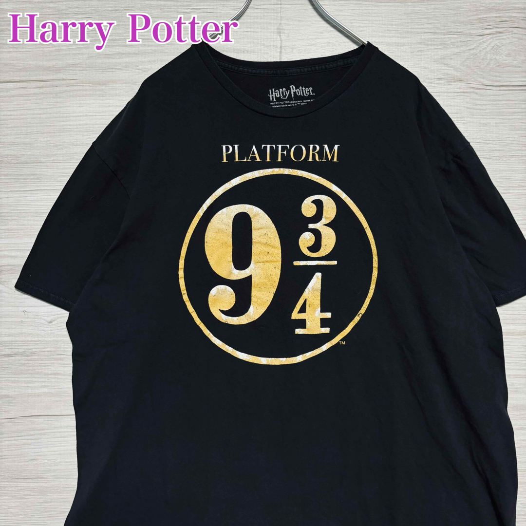 TV&MOVIE(ティービーアンドムービー)の【入手困難】Harry Potter ハリーポッター 9と4分の3番線 Tシャツ メンズのトップス(Tシャツ/カットソー(半袖/袖なし))の商品写真