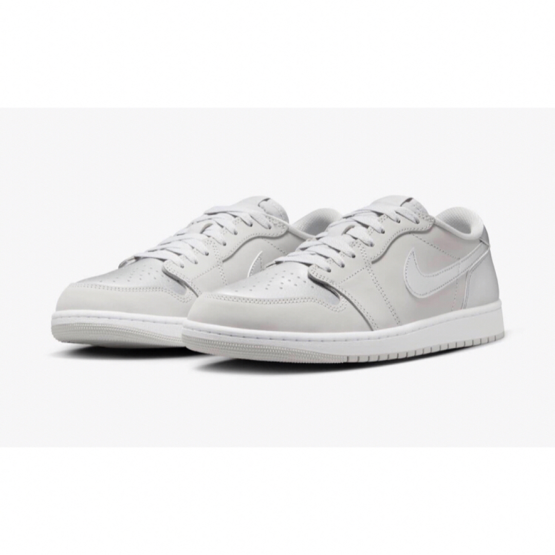 Jordan Brand（NIKE）(ジョーダン)の☆AIR JORDAN 1 LOW Silver☆ メンズの靴/シューズ(スニーカー)の商品写真