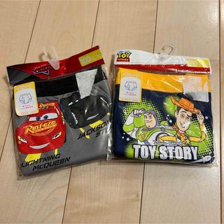 ディズニー(Disney)の新品　下着　パンツ　アンダーウェア　カーズ　トイストーリー　ディズニー　100 (下着)