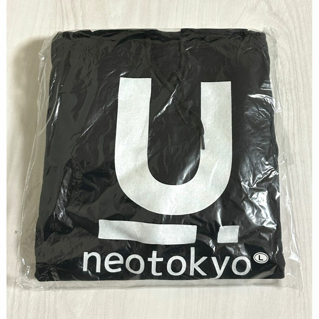 Uijin ☆ 新品未開封 NEO TOKYO パーカー L エンタメ/ホビーのタレントグッズ(アイドルグッズ)の商品写真