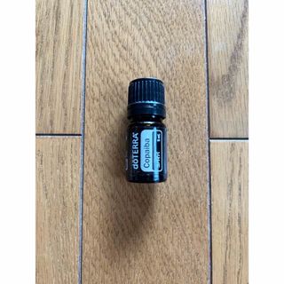 ドテラ(doTERRA)の専用です。ドテラ正規品　コパイバ5ml(エッセンシャルオイル（精油）)