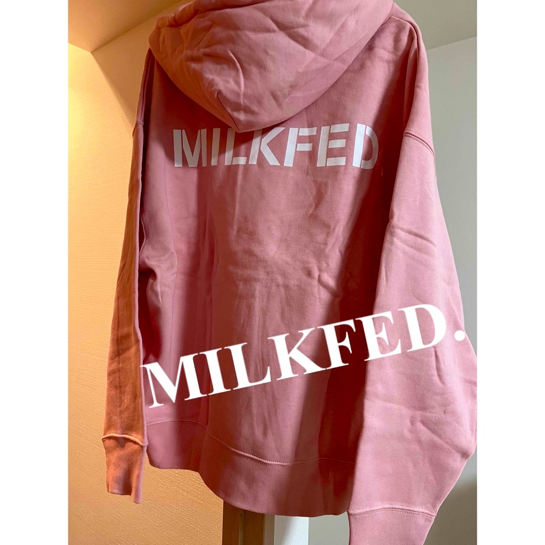 MILKFED.(ミルクフェド)のMILKFED.ピンクのパーカー レディースのトップス(パーカー)の商品写真