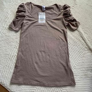 ザラ(ZARA)のZARA カットソー　未着用(Tシャツ(半袖/袖なし))