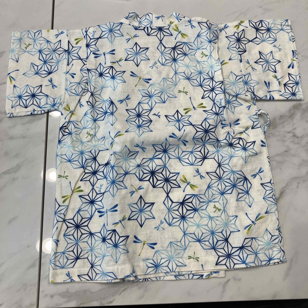 甚平　110cm キッズ/ベビー/マタニティのキッズ服男の子用(90cm~)(Tシャツ/カットソー)の商品写真