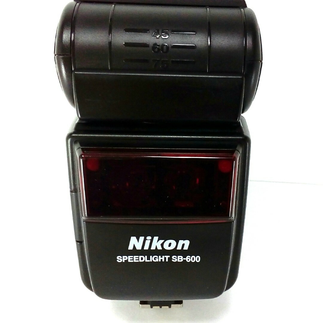 Nikon(ニコン)のジャンク Nikon SB-600 スピードライト 動作不良あり！修理部品取り用 スマホ/家電/カメラのカメラ(その他)の商品写真