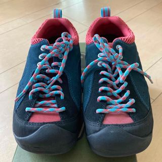 キーン(KEEN)のANRN様 専用　keen（キーン）25センチ　ネイビー/ローズ(スニーカー)