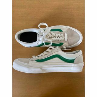 ヴァンズ(VANS)のvans ローカットスニーカー　25.5(スニーカー)