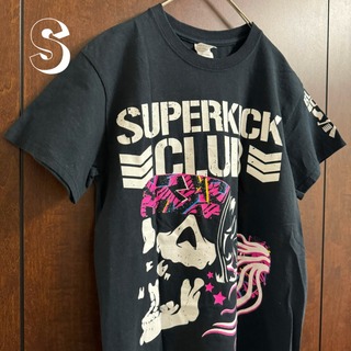 【送料無料】新日本プロレス ヤングバックス YOUNGBUCKS Tシャツ(Tシャツ/カットソー(半袖/袖なし))