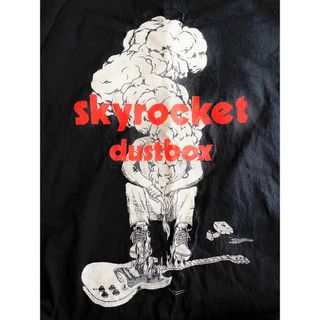 ダストボックス dustbox バンドTシャツ (Tシャツ/カットソー(半袖/袖なし))