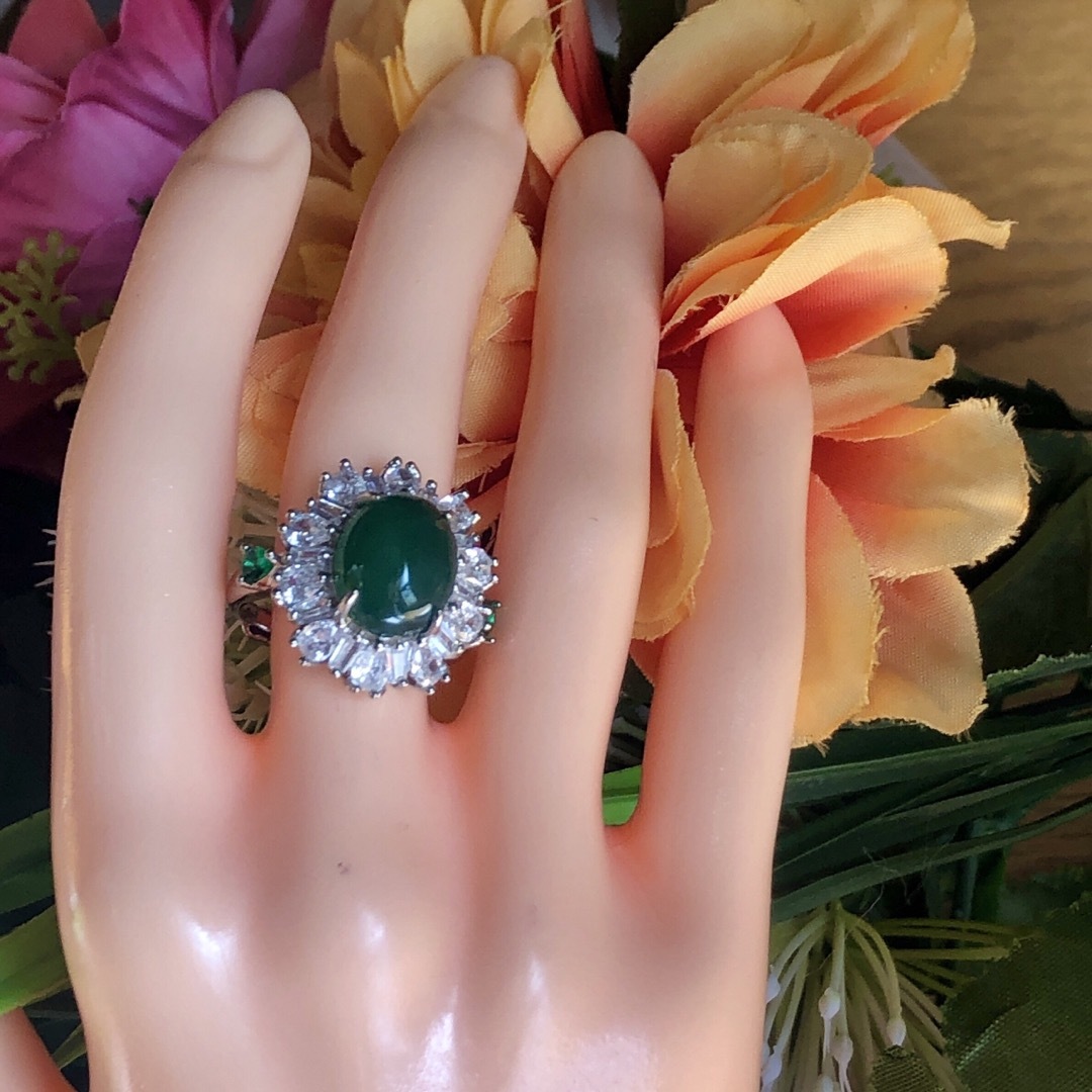 【母の日プレゼント最適】超大粒緑瑪瑙czダイヤ存在感強リング指輪サイズ調整可能 レディースのアクセサリー(リング(指輪))の商品写真