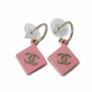 シャネル(CHANEL)のCHANEL シャネル スイング ひし形 ココマーク エナメル ダイヤ型 フープ ピンク シルバー 04P CCマーク マットピンク ピアス A25508(ピアス)