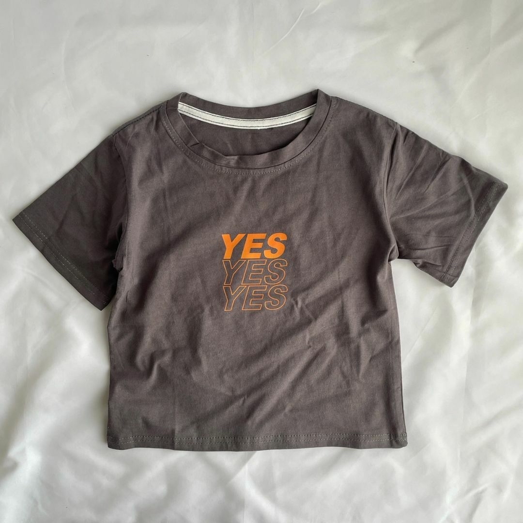 BREEZE(ブリーズ)のYES T-shirt キッズTシャツ　男の子　半袖　新品 キッズ/ベビー/マタニティのキッズ服男の子用(90cm~)(Tシャツ/カットソー)の商品写真