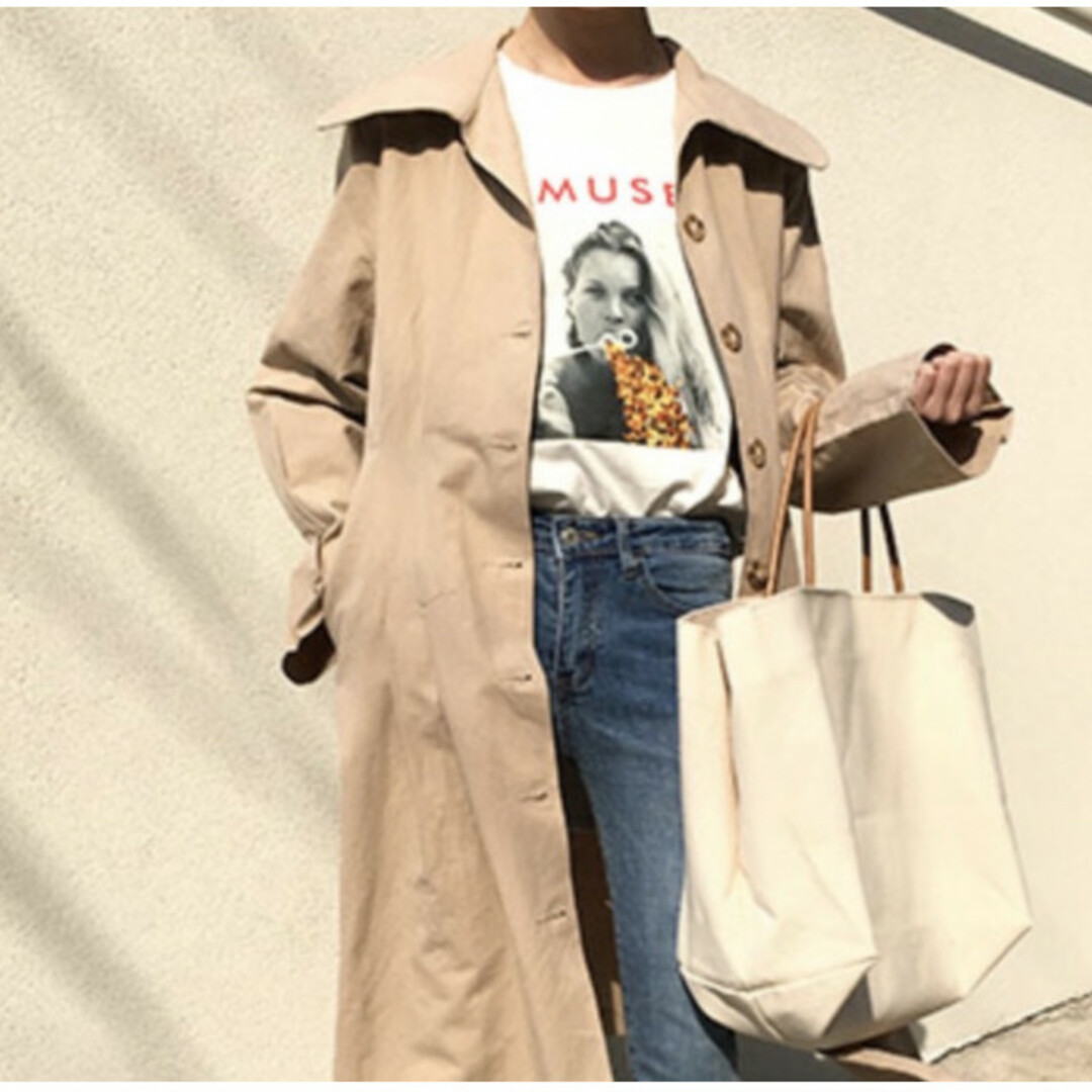 シンプルキャンバストート 無地 ナチュラル ベージュ 白 鞄 カバン プチプラ レディースのバッグ(トートバッグ)の商品写真