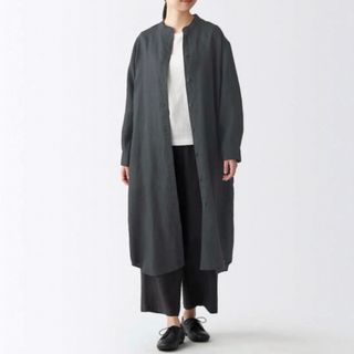 MUJI (無印良品) - 無印良品 フレンチリネン洗いざらしスタンドカラーワンピース ダークグレー M〜L