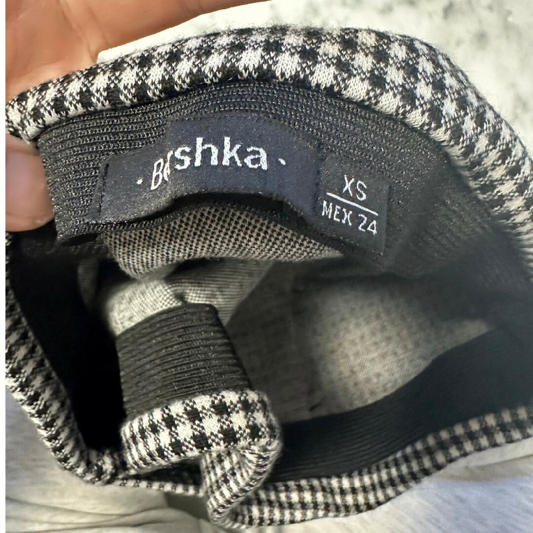 Bershka(ベルシュカ)のBershkaタイトミニスカート レディースのスカート(ミニスカート)の商品写真