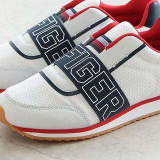 トミーヒルフィガー(TOMMY HILFIGER)のトミーヒルフィガー　スニーカー　スリッポン(スニーカー)