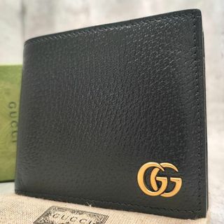 グッチ(Gucci)の未使用品/現行✨GUCCI マーモント 二つ折り財布 GGロゴ金具 レザー 黒(折り財布)