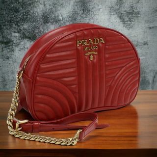 プラダ(PRADA)のプラダ PRADA 斜め掛け ショルダーバッグ レディース 1BH130 ダイアグラム チェーンショルダーバッグ(ショルダーバッグ)