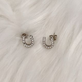 ビジューピアス (ピアス)