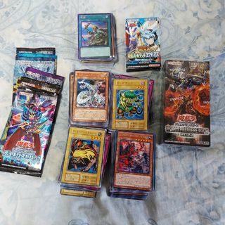 ユウギオウ(遊戯王)の最終値下げ　遊戯王　大量　まとめ売り　初期&未開封パックあり(シングルカード)