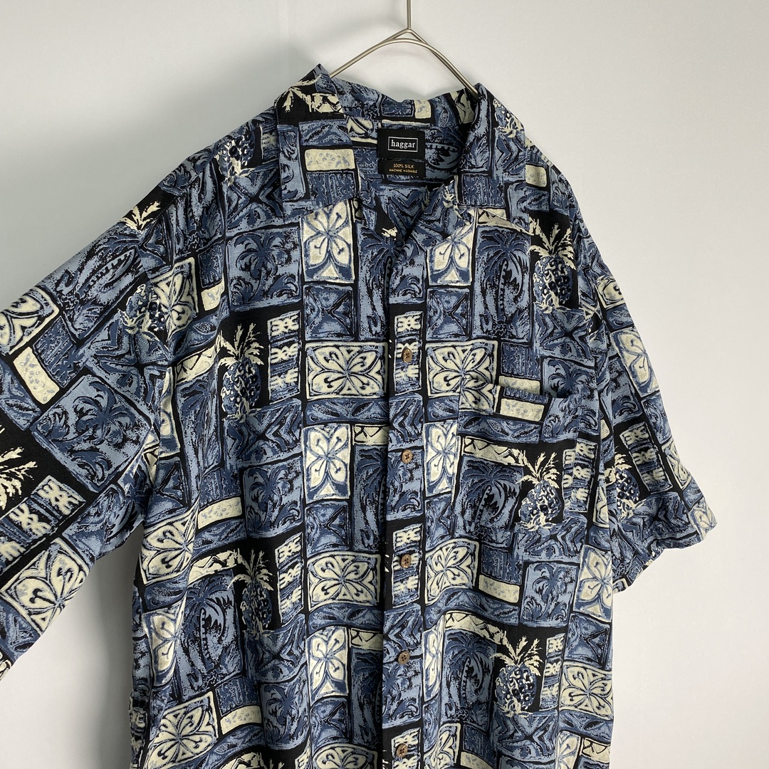 半袖シャツ　アロハシャツ　シルク100％　総柄　青　黒　ベージュ メンズのトップス(シャツ)の商品写真