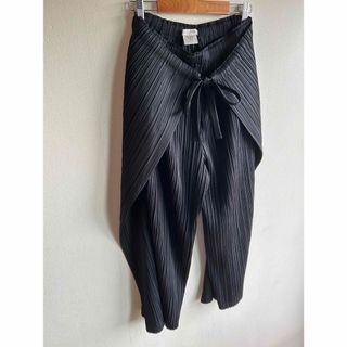 PLEATS PLEASE ISSEY MIYAKE - プリーツプリーズ　ラップパンツ　ワイドパンツ　希少　美品　ブラック　変形