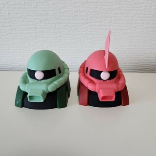 ガンダム　ザク/シャア専用　貯金箱　2個セット(キャラクターグッズ)