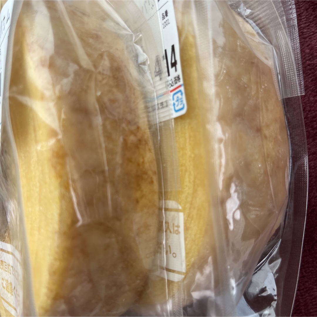 砂糖たっぷり！ヤタロー　治一郎アウトレット　バウムクーヘン　プレーン  689g 食品/飲料/酒の食品(菓子/デザート)の商品写真