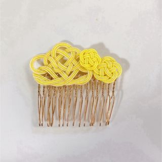 【新品・ハンドメイド】水引ヘアコーム(ヘアアクセサリー)