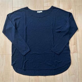 エイチアンドエム(H&M)のH&M ドロップショルダー薄手ニットトップス(ニット/セーター)