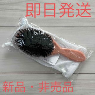 リップサービス(LIP SERVICE)のリップサービス　ヘアブラシ　くし　ピンク　ノベルティ　新品　非売品　ロゴ(ヘアブラシ/クシ)