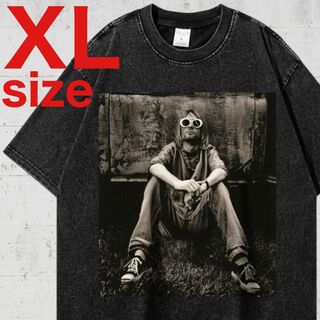 NIRVANA　カート・コバーン　Kurt Cobain　バンド　Tシャツ　XL(Tシャツ/カットソー(半袖/袖なし))