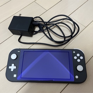 ニンテンドースイッチ(Nintendo Switch)のNintendo Switch lite スイッチ ライト 任天堂　グレー(家庭用ゲーム機本体)