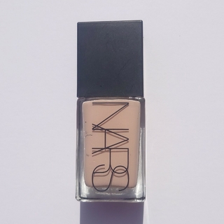 ナーズ(NARS)のNARS ライトリフレクティングファンデーション 02164 OSLO(ファンデーション)