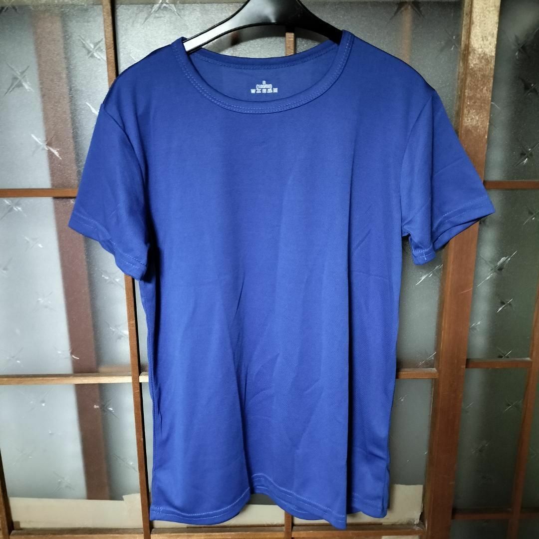 新品未使用　Tシャツ　半袖　S　ブルー　通気性　カジュアル　スポーツ メンズのトップス(Tシャツ/カットソー(半袖/袖なし))の商品写真