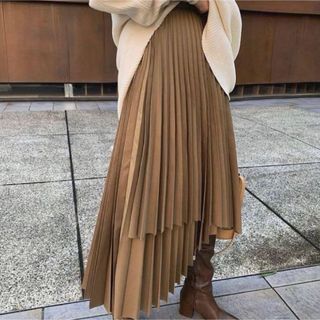 クラネ(CLANE)のCLANE ASYMMETRY LIGHT PLEATS SKIRT ベージュ(ロングスカート)