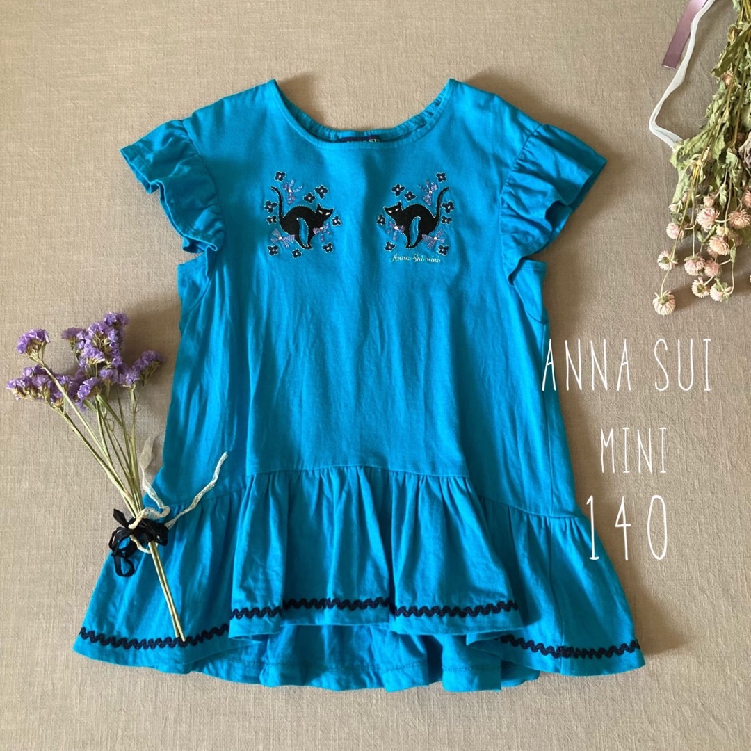 ANNA SUI mini(アナスイミニ)のANNA SUI アナスイミニ ｜肩フリル猫ちゃんチュニックトップス140 キッズ/ベビー/マタニティのキッズ服女の子用(90cm~)(Tシャツ/カットソー)の商品写真